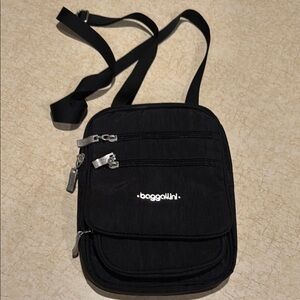 Baggallini Black Messenger Bag